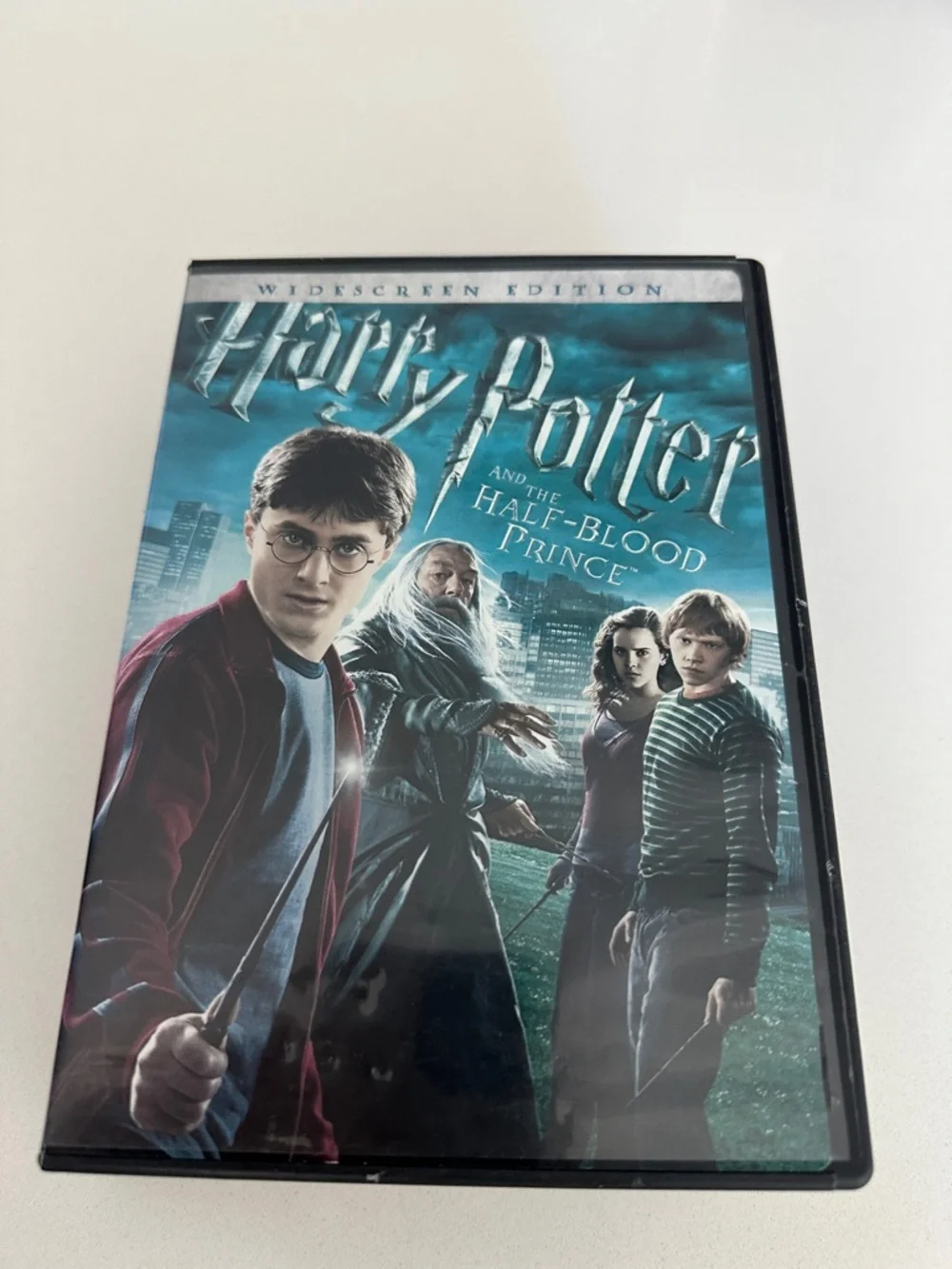 Warner Bros. Harry Potter DVD Set - Black, Red, Gold Spines complete set - Picture 5 of 11